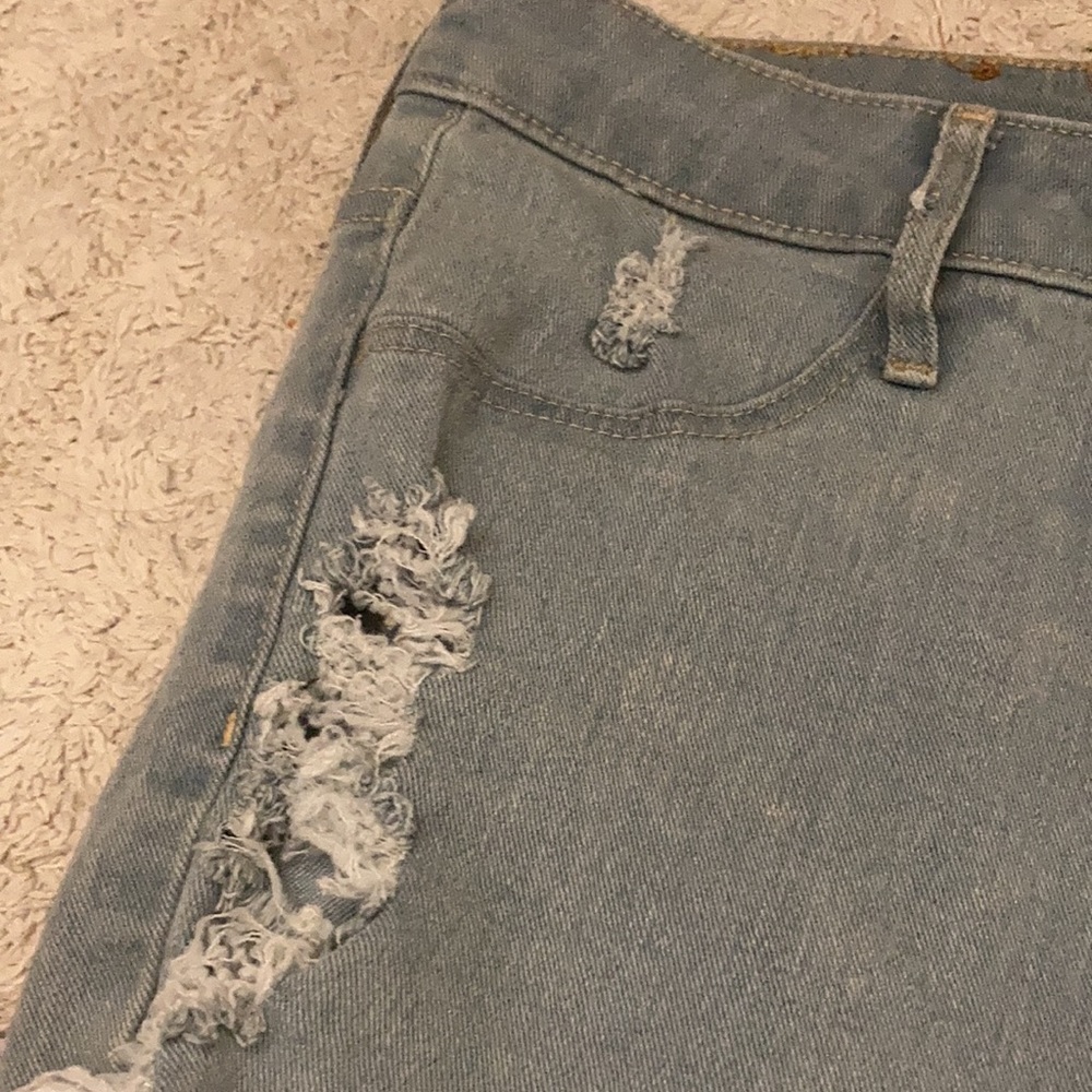 H&M Distressed Skinny 👖 Jeans! Size 27 - Picture 4 of 10